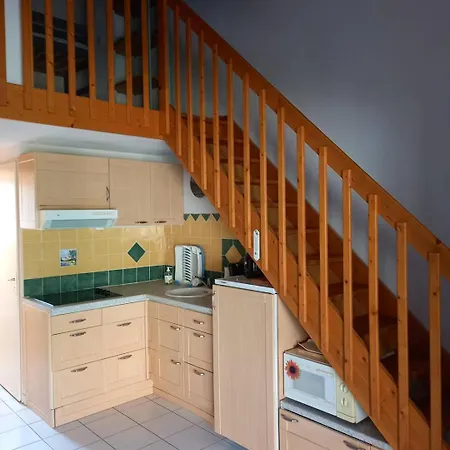 Holidayland 233 T3 Mezzanine 7 Couchages Climatise * Нарбонн-Пляж