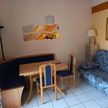 Holidayland 233 T3 Mezzanine 7 Couchages Climatise Apartment